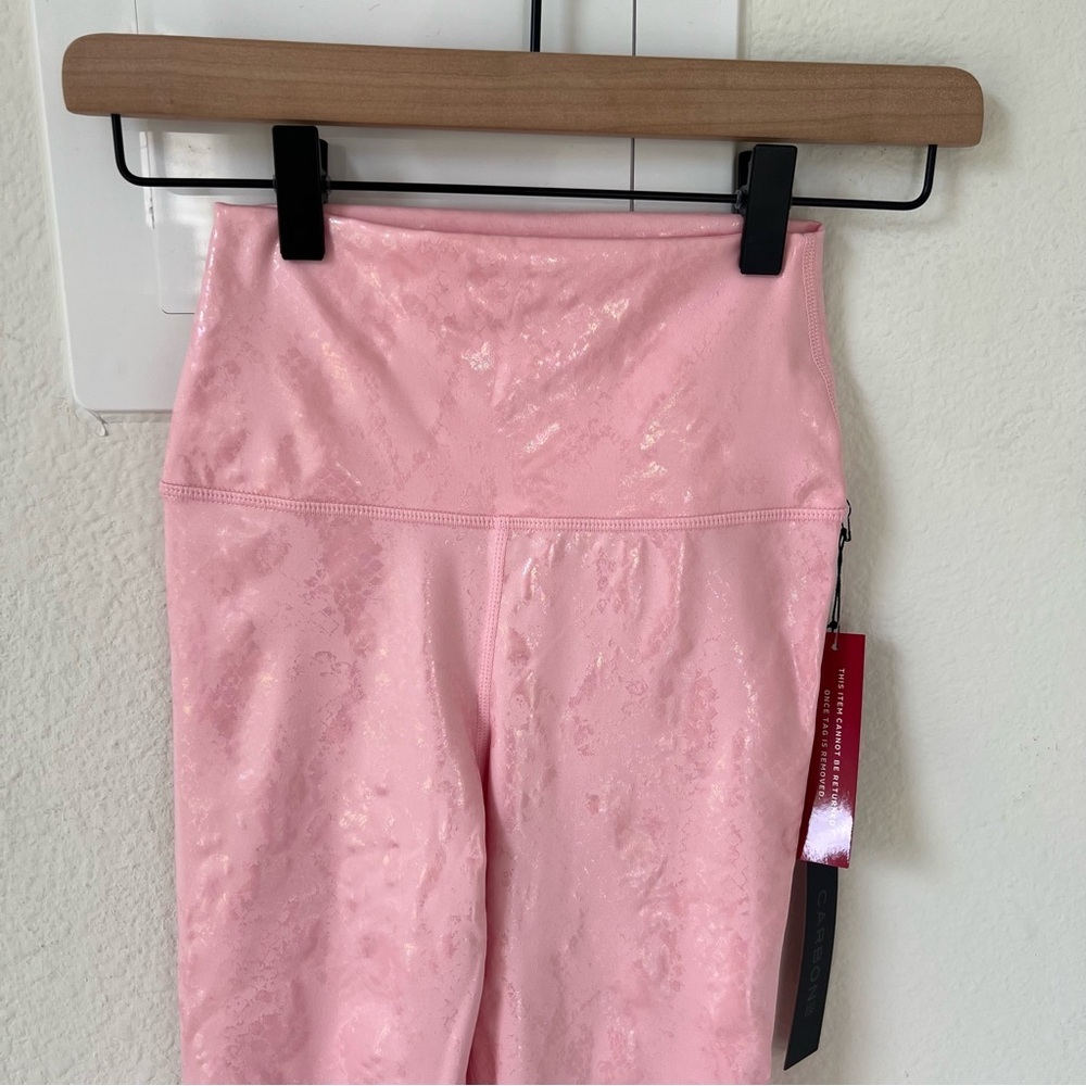 Carbon 38 Metallic Snake High Rise 7/8 Legging in Pink - Picture 6 of 7
